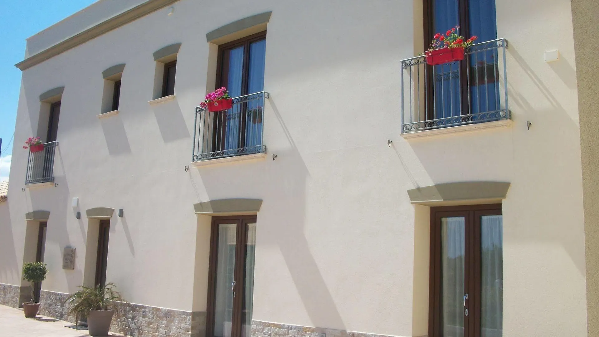 Siciliantica Bed & Breakfast Rilievo